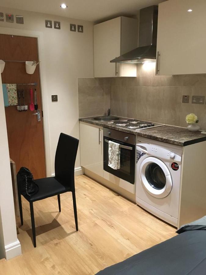 Studio Flat In The Heart Of Golders Green لندن المظهر الخارجي الصورة