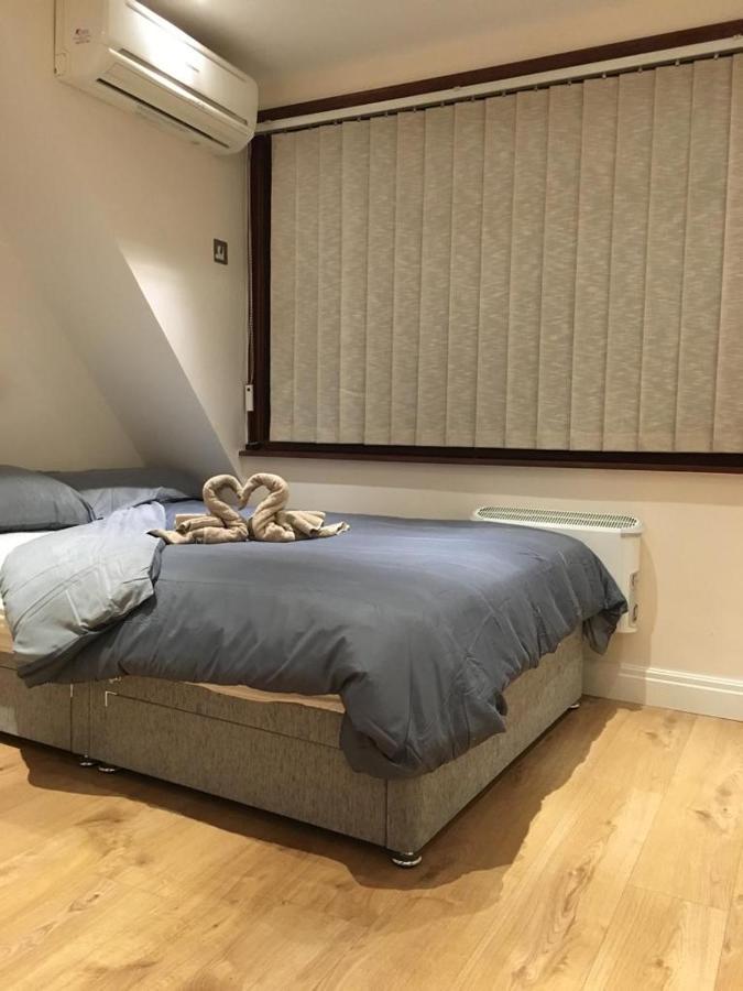 Studio Flat In The Heart Of Golders Green لندن المظهر الخارجي الصورة